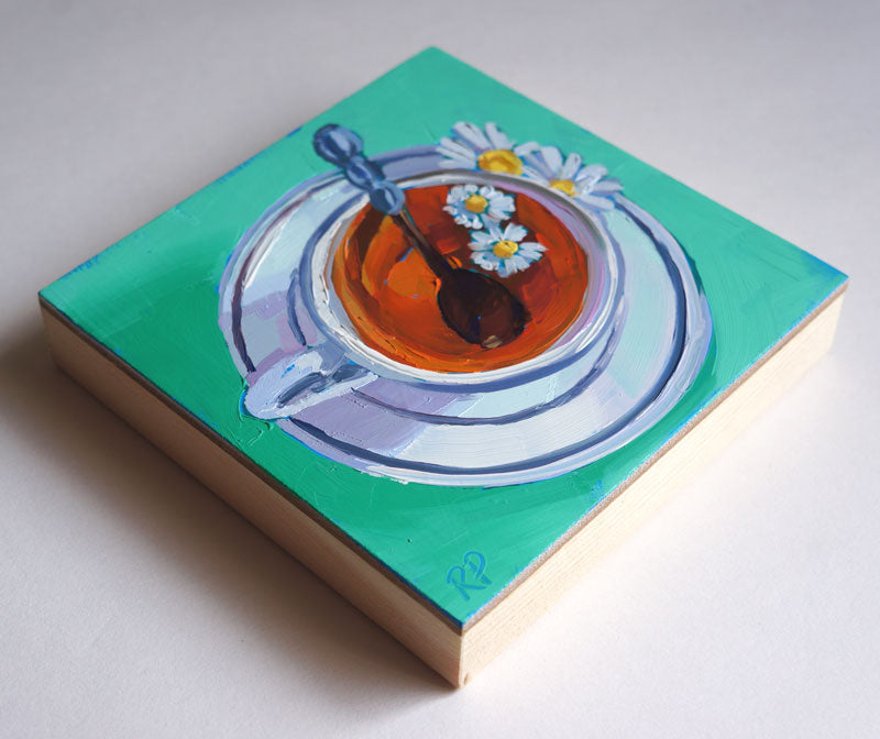 mini chamomile tea